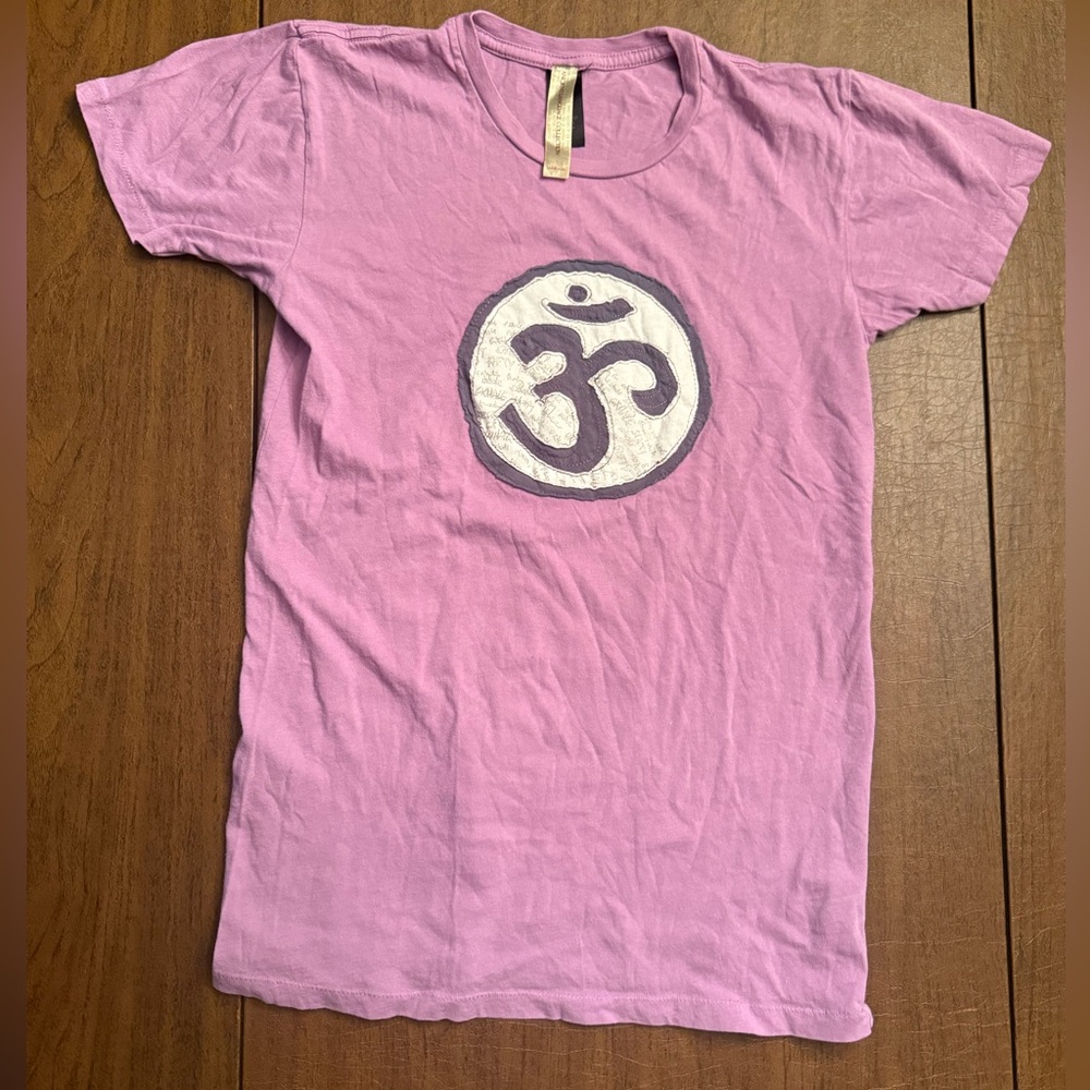 ANCIENT LANGUAGE COLLECTION Om Symbol T-Shirt, short sleeve, purple. Medium